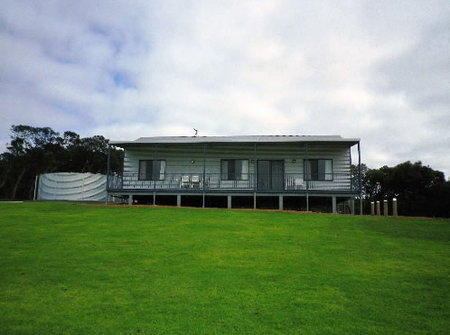 Nutkin Lodge - Accommodation Nelson Bay 0
