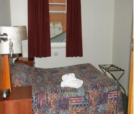 Knickerbocker Hotel Motel - Accommodation Nelson Bay 4