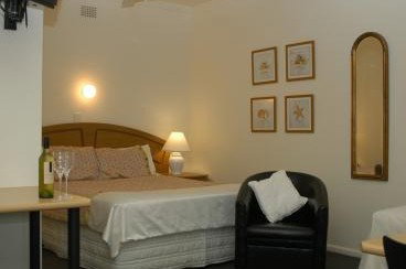 Bermagui Motor Inn - Nelson Bay Accommodation.com 1