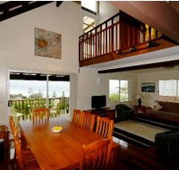Bonny Hills Beach House - Accommodation Nelson Bay