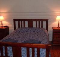 About Town Cottages - Accommodation Nelson Bay