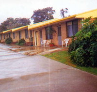 Clovelly Holiday Units - Accommodation Nelson Bay