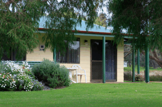 Surfside Ocean Beach - Accommodation Nelson Bay 2