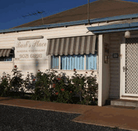 Barb's Place - Accommodation Nelson Bay