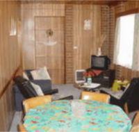 Dunsmore Holiday Unit - Accommodation Nelson Bay