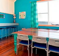 Blacksmiths Beach House - Accommodation Nelson Bay