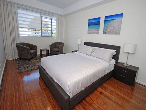 Gallery Suites - Accommodation Nelson Bay 3