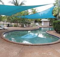 Palm Grove Caravan Resort - Accommodation Nelson Bay