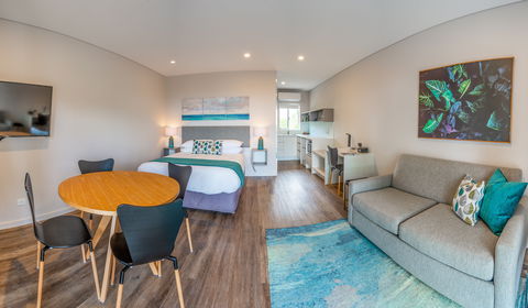 Clouds Montville - Accommodation Nelson Bay 2