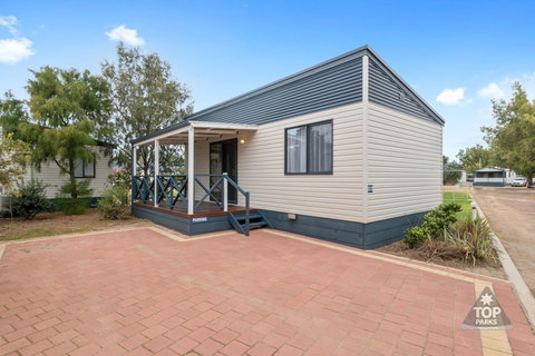 Jurien Bay Tourist Park - Accommodation Nelson Bay 1