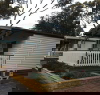 Lake Albert Caravan Park Meningie SA - Accommodation Nelson Bay