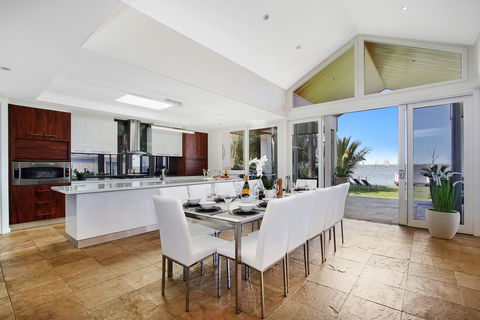 Mulwala 105 - Accommodation Nelson Bay 2