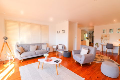Pacific Beachhouse - Accommodation Nelson Bay 1
