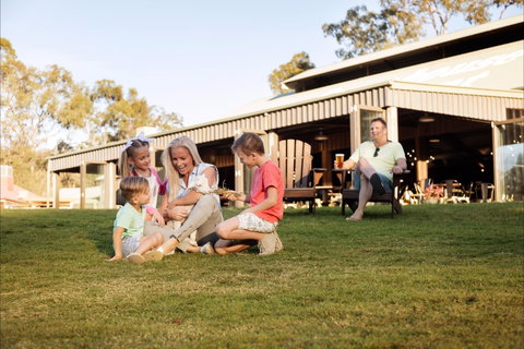 Paradise Country Farmstay - Accommodation Nelson Bay 0