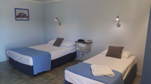 Queens Beach Hotel - Accommodation Nelson Bay 0