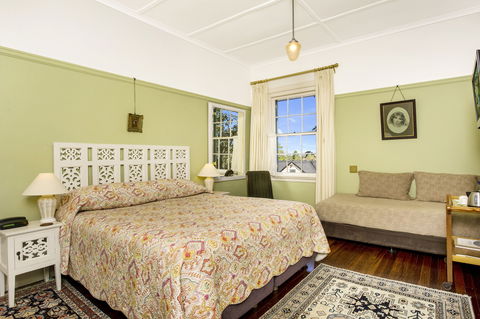 Silvermere Guesthouse - Accommodation Nelson Bay 2