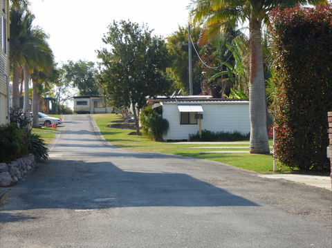 Sundowner Caravan Park - Accommodation Nelson Bay 0
