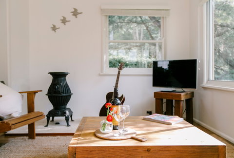 The Palm Cottage At Coledale Beach - Accommodation Nelson Bay 1