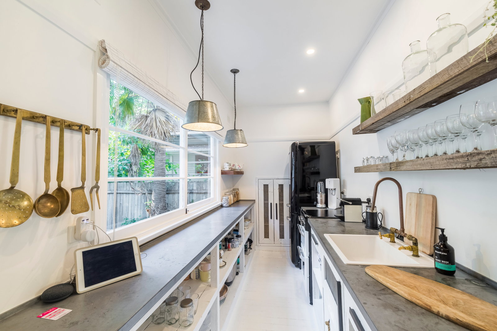 Pearl Beach NSW Accommodation Nelson Bay