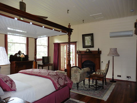 The Old School Bed And Breakfast - Accommodation Nelson Bay 2