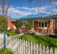 Ampleforth East - Accommodation Nelson Bay