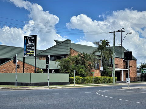 Archer Park Motel - Accommodation Nelson Bay 1
