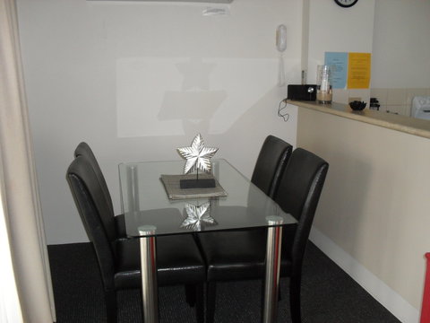 Beaches Serviced Apartments - Accommodation Nelson Bay 2