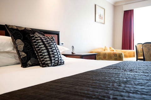 Best Western Plus All Settlers Tamworth - Accommodation Nelson Bay 1