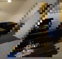 BJs Short Stay Apartments - Accommodation Nelson Bay