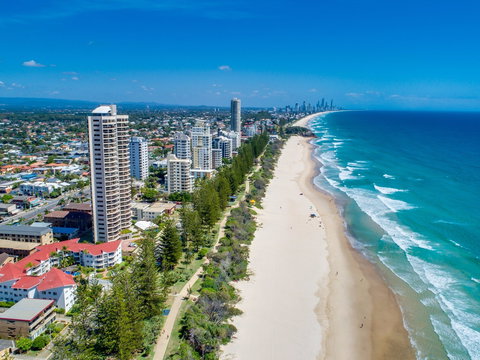 Burleigh Esplanade Apartments - Accommodation Nelson Bay 1