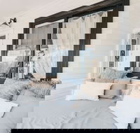 Collective Retreat - Accommodation Nelson Bay