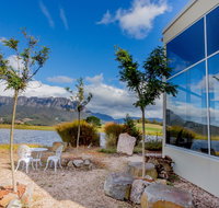 Eagles Nest Retreat - Accommodation Nelson Bay