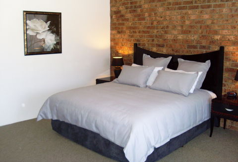 Federation Motor Inn - Accommodation Nelson Bay 2