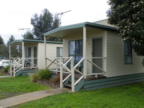 Hamilton Caravan Park - Accommodation Nelson Bay 1