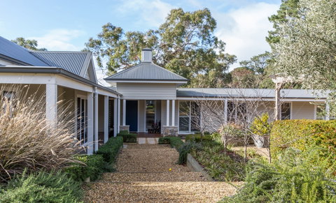 Haven Red Hill - Accommodation Nelson Bay 0