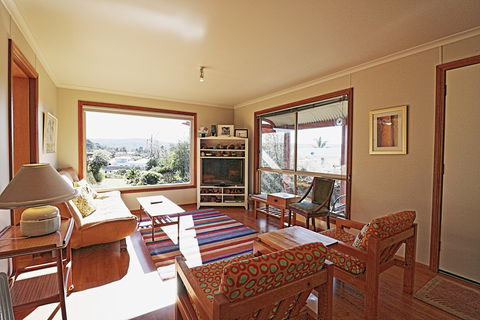 Monaro Cottage - Accommodation Nelson Bay 2