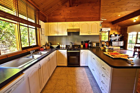 Namaste - Accommodation Nelson Bay 2