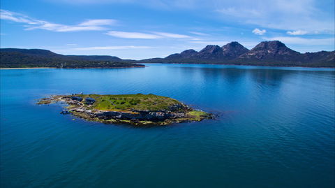 Picnic Island - Accommodation Nelson Bay 2