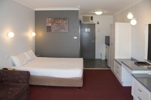Port Aloha Motel - Accommodation Nelson Bay 1