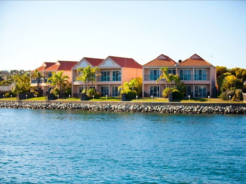 Port Lincoln Waterfront Apartments - Accommodation Nelson Bay 2