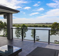 River Devine  White Sands Murray Bridge