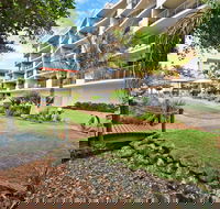 Sails Resort on Golden Beach - Accommodation Nelson Bay