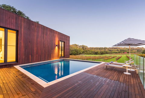 Sophies Vineyard - Accommodation Nelson Bay 1