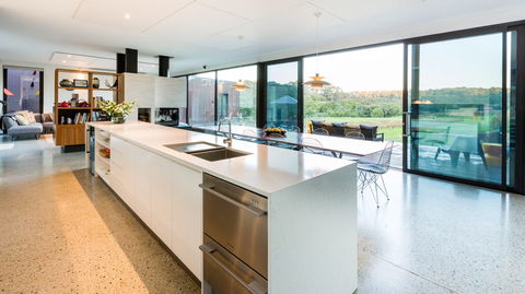 Sophies Vineyard - Accommodation Nelson Bay 2