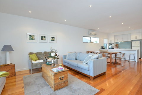 Alexander By The Sea - Accommodation Nelson Bay 1