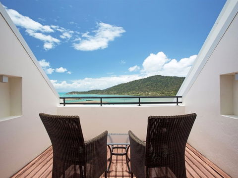 At Blue Horizon Resort - Accommodation Nelson Bay 0