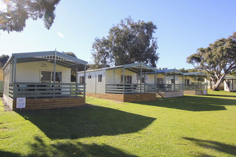 Beachside Holiday Park - Accommodation Nelson Bay 1