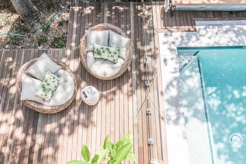 Beach Chalet - Accommodation Nelson Bay 1