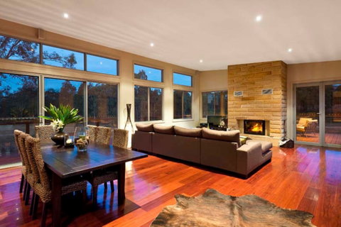 Blue  Cliff Retreat - Accommodation Nelson Bay 1