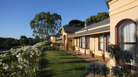 Brice Hill Country Lodge - Accommodation Nelson Bay 1